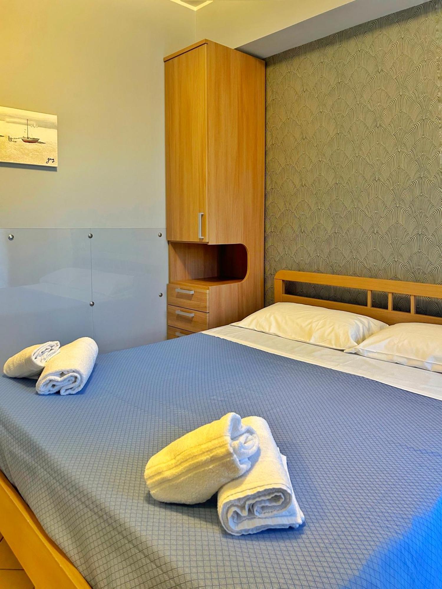 La Piazzetta Bed & Breakfast Giardini Naxos Ngoại thất bức ảnh