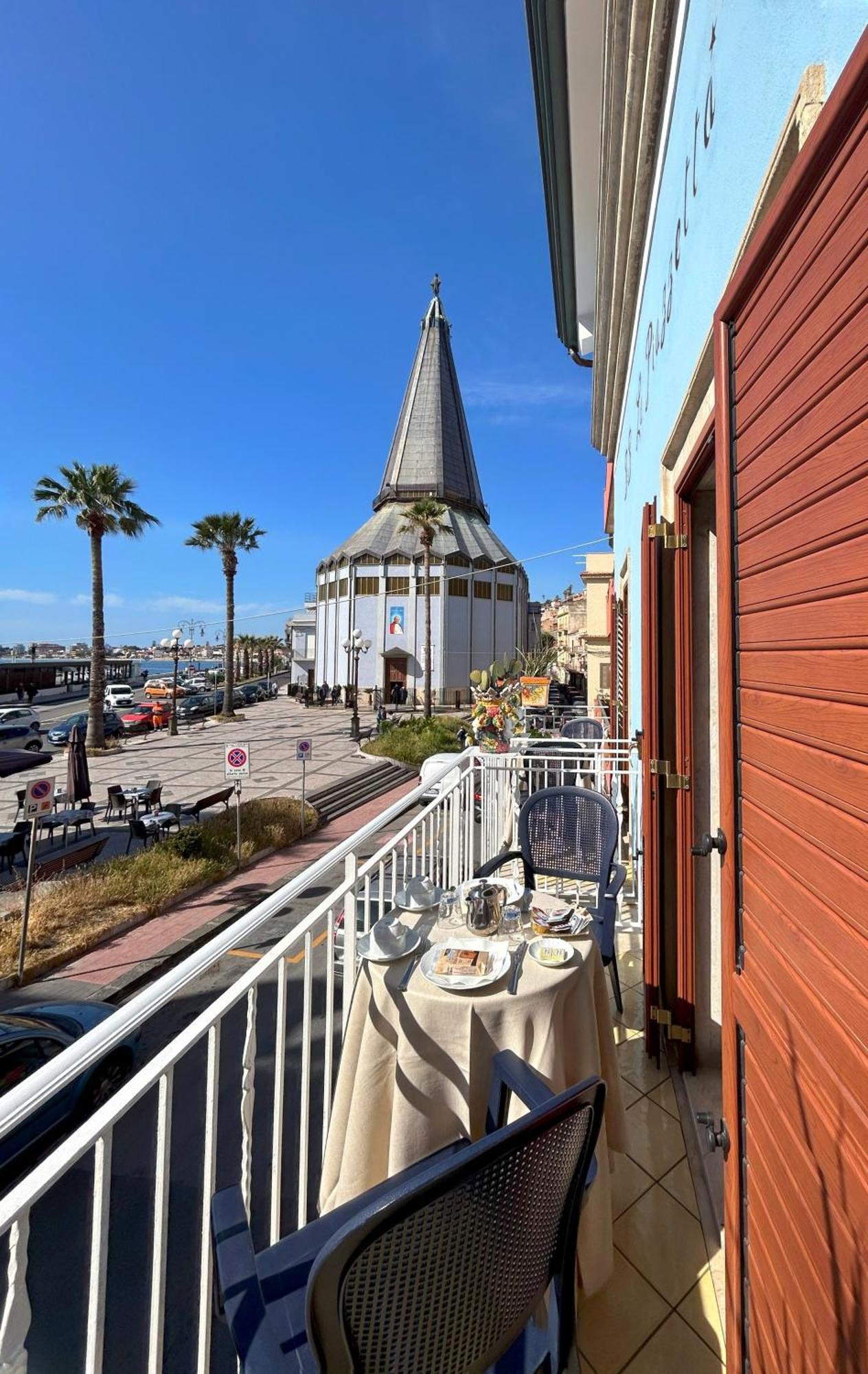 La Piazzetta Bed & Breakfast Giardini Naxos Ngoại thất bức ảnh