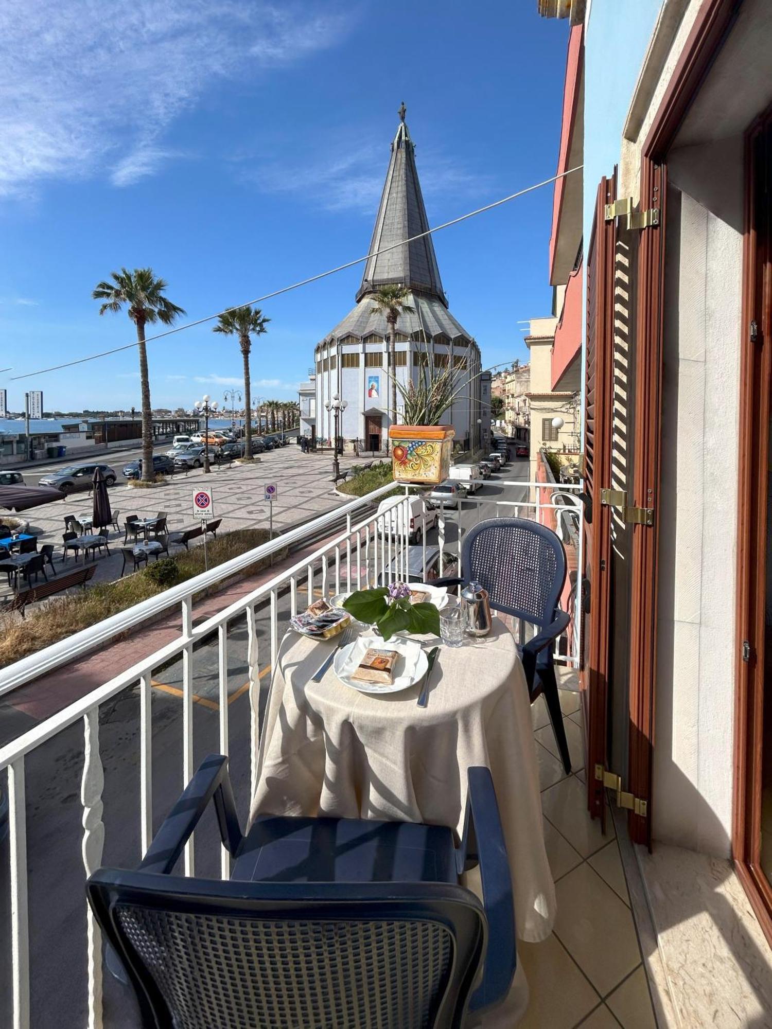 La Piazzetta Bed & Breakfast Giardini Naxos Ngoại thất bức ảnh
