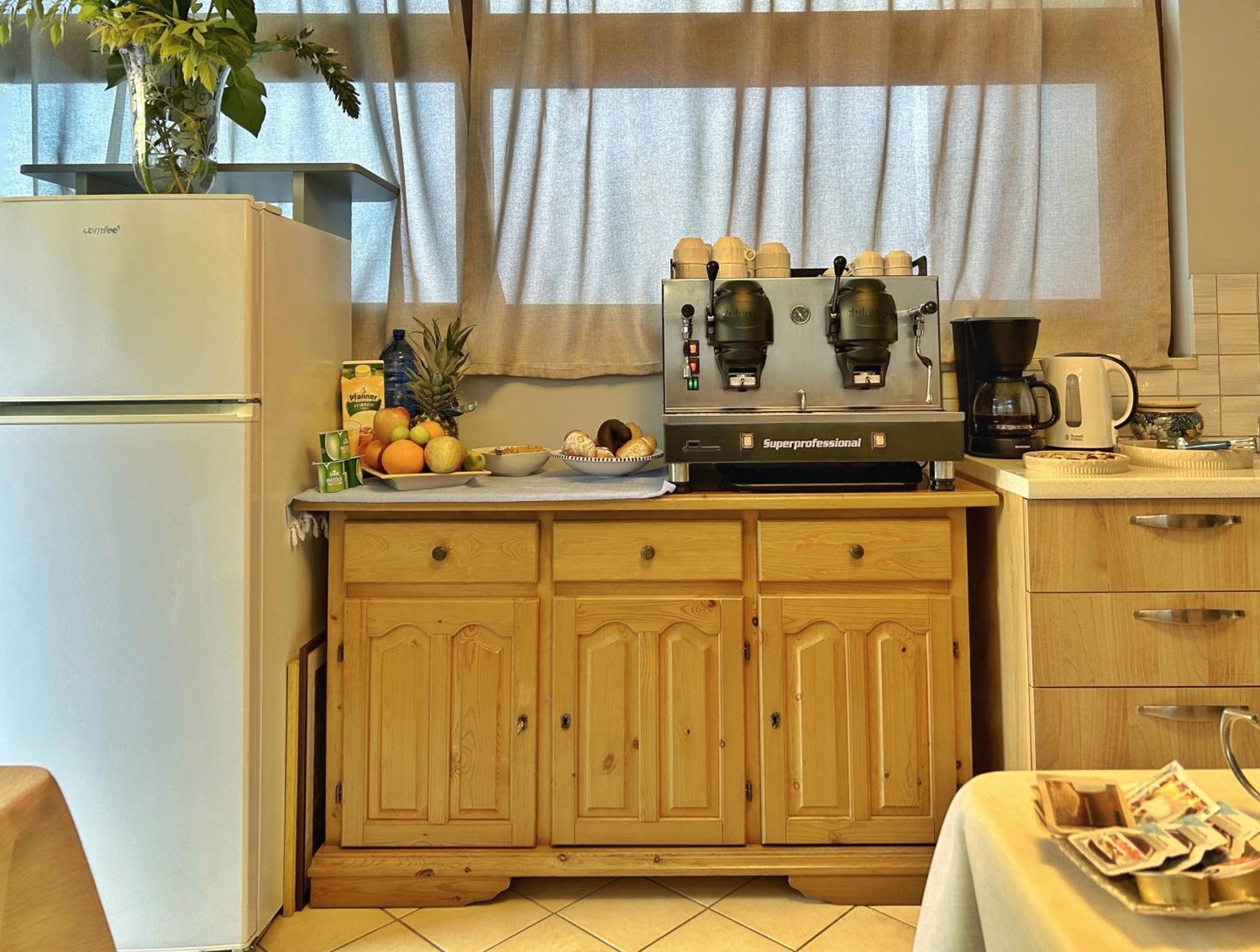 La Piazzetta Bed & Breakfast Giardini Naxos Ngoại thất bức ảnh